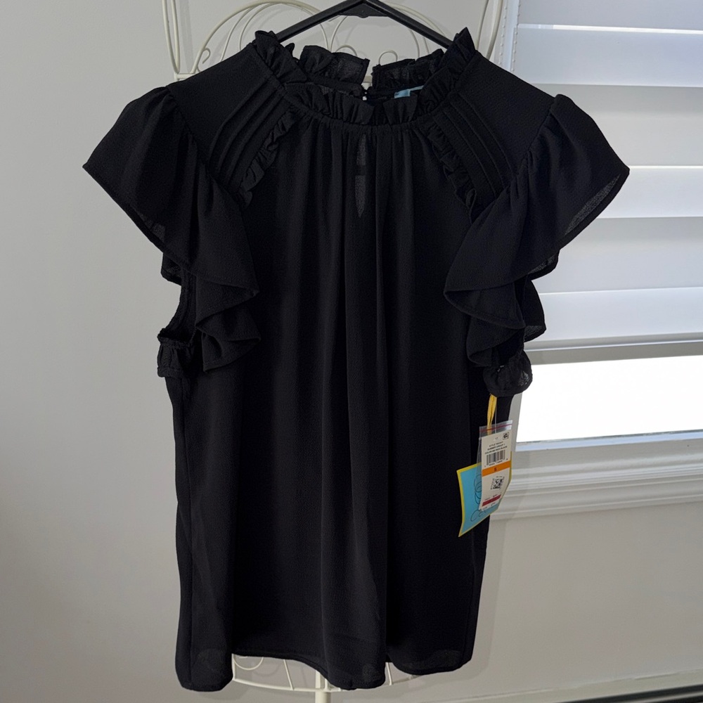NWT! CeCe Black Ruffle Sleeve Blouse